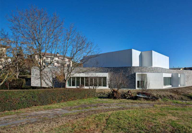 Palestra polivalente - Varano de' Melegari (PR)