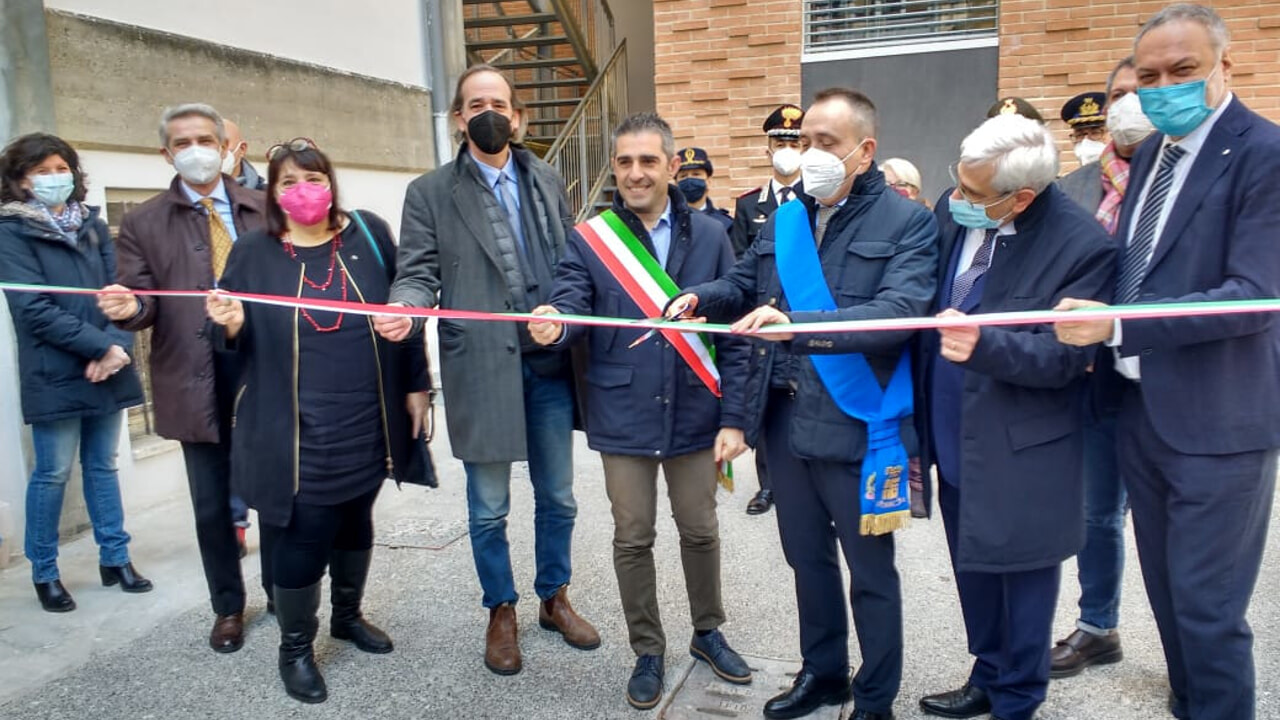 Taglio del nastro inaugurazione nuovo edificio liceo Sanvitale di Parma