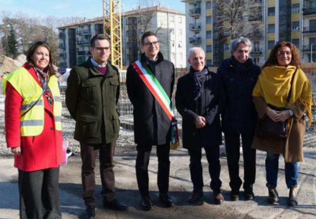 Posata in via Taro la prima pietra del MAS – “Mosaico Abitativo Solidale”